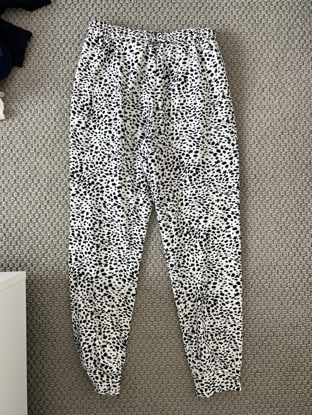 Leopard Print Black & White Spot Jogger Pants with pockets and tie size medium - Picture 5 of 5